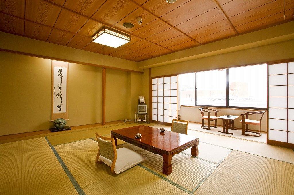 Matsuura City Hotel Экстерьер фото